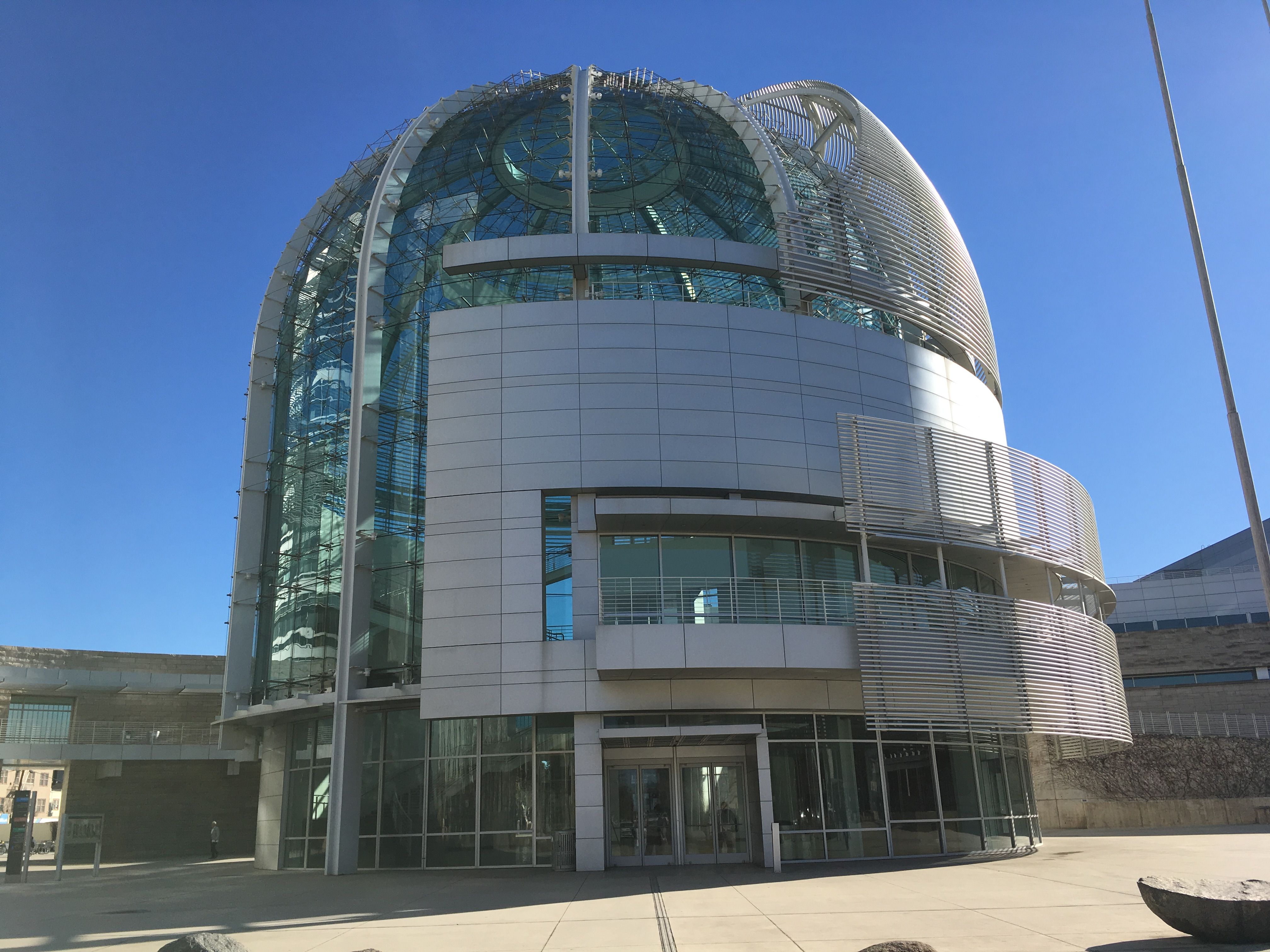 San José City Hall - ArquiTravel - Richard Meier - San José - California - Estados Unidos